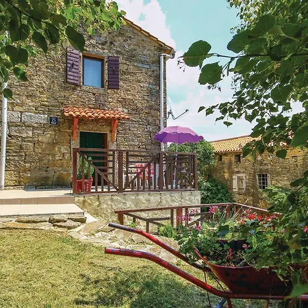Country House Ladavci Holiday home