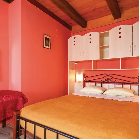 Holiday home Country House Ladavci